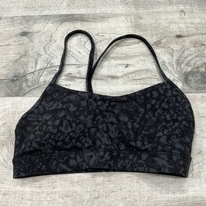 Lululemon Flow Y Bra Size 6